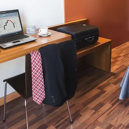 Ag Express Elche 2* Torrellano