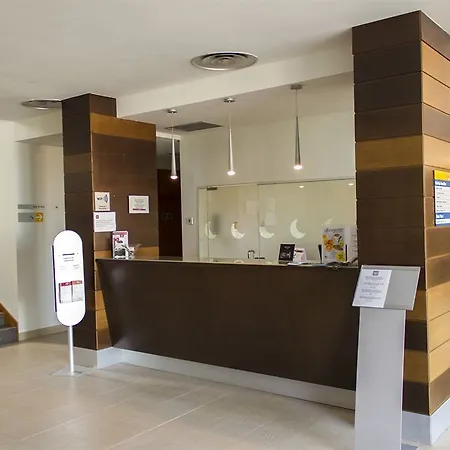 Ag Express Elche Hotel 2*